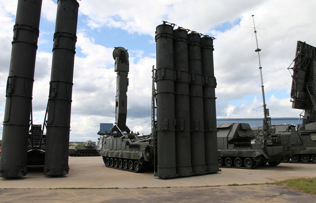 【S-300V是苏联打造的反导专用防空导弹,沙特即将凑齐中美俄顶级防空导弹的“拼盘”】
