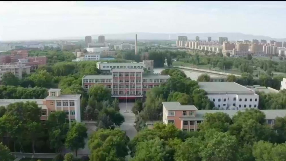河西学院举办同上一堂思政课——“永远的长征”主题宣讲活动