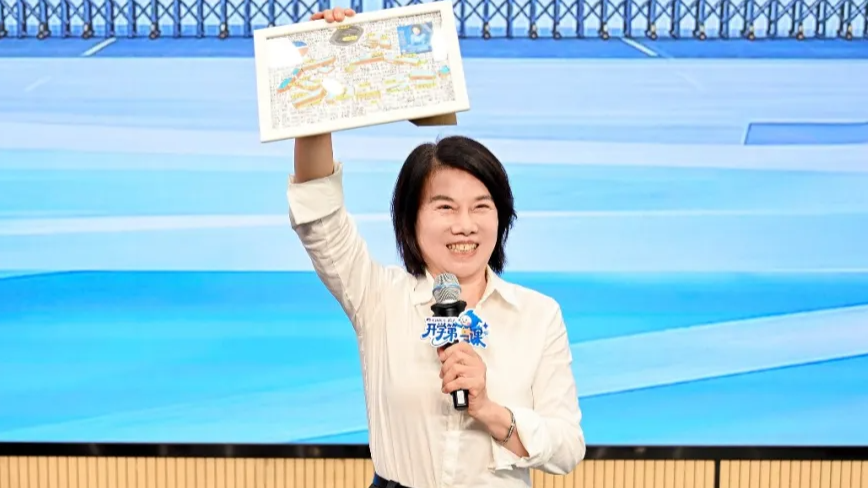 格力技校开学！董明珠现身喊话：宰我学生？校内不准开这种超市