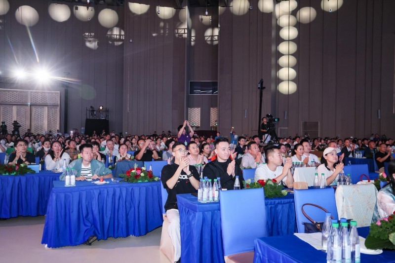 第三届东方文化节会场观众