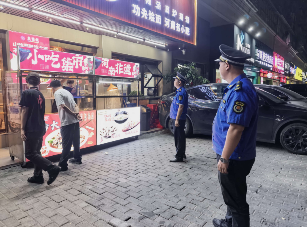 整治市容乱象守护城市秩序
