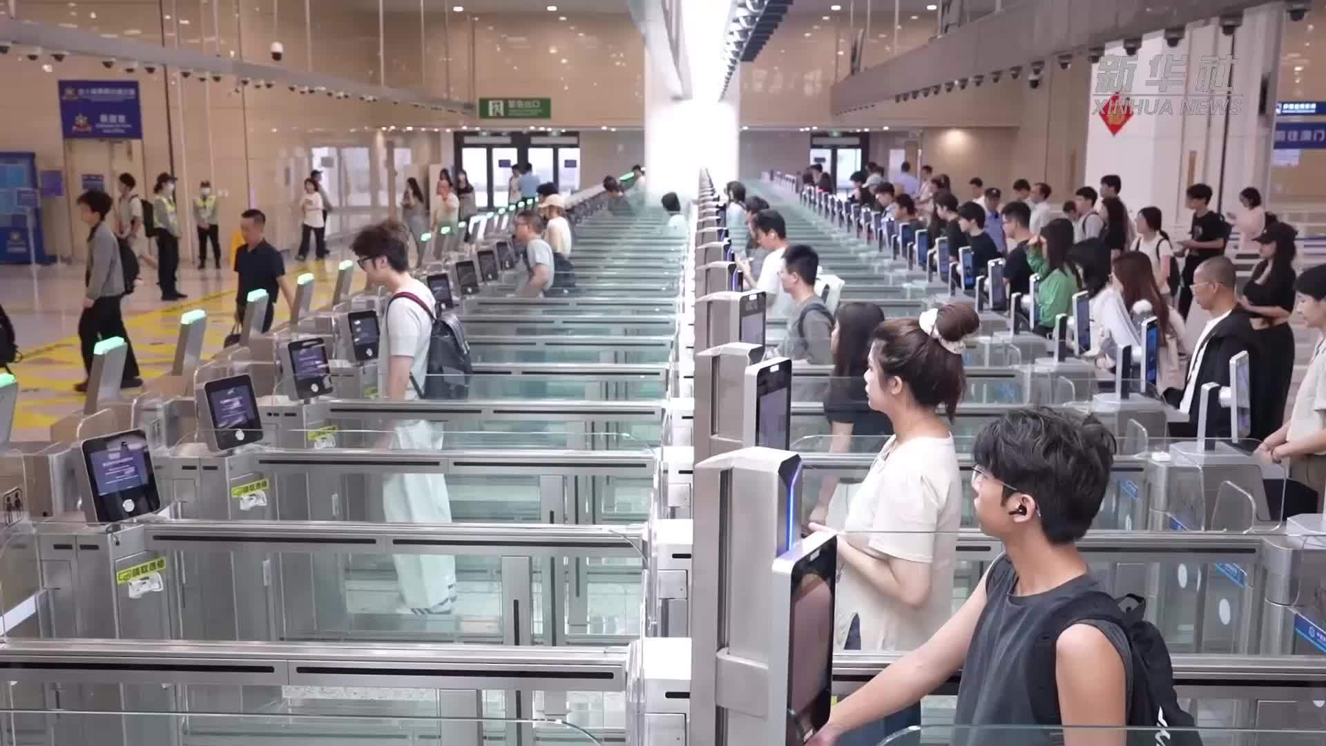 横琴口岸年内出入境旅客量突破3000万人次