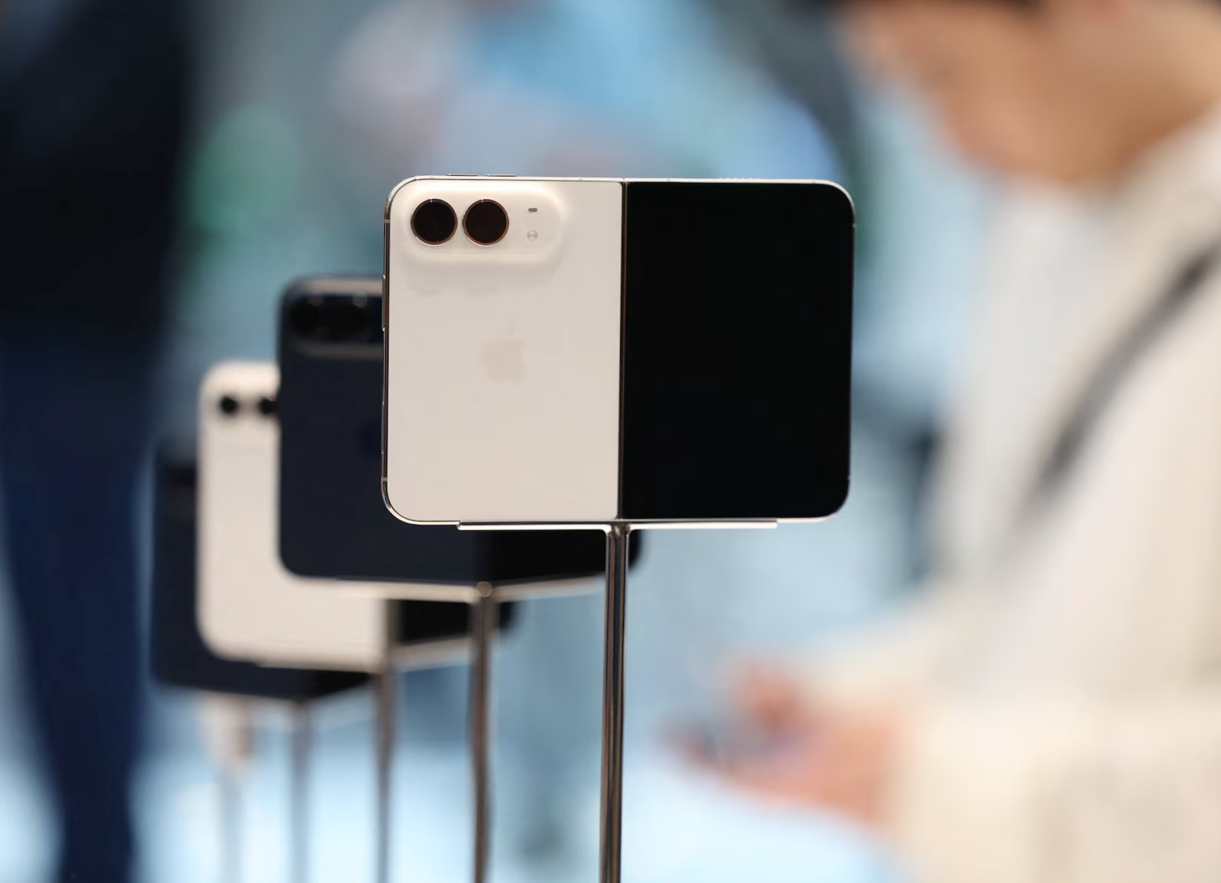 iPhone Duo