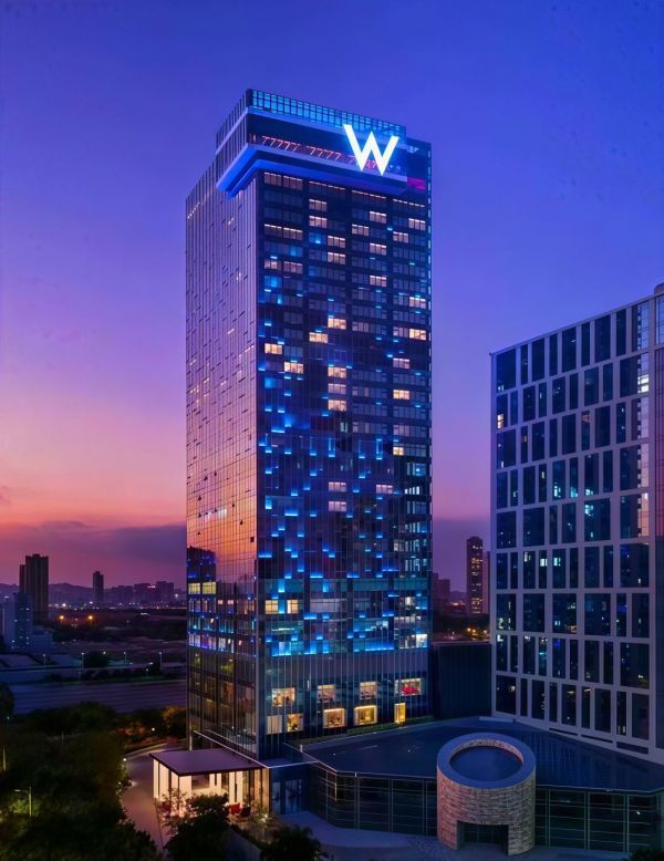 W酒店携手法国柏丽兹，以“可可恋曲”香氛系列重新定义奢华入住体验