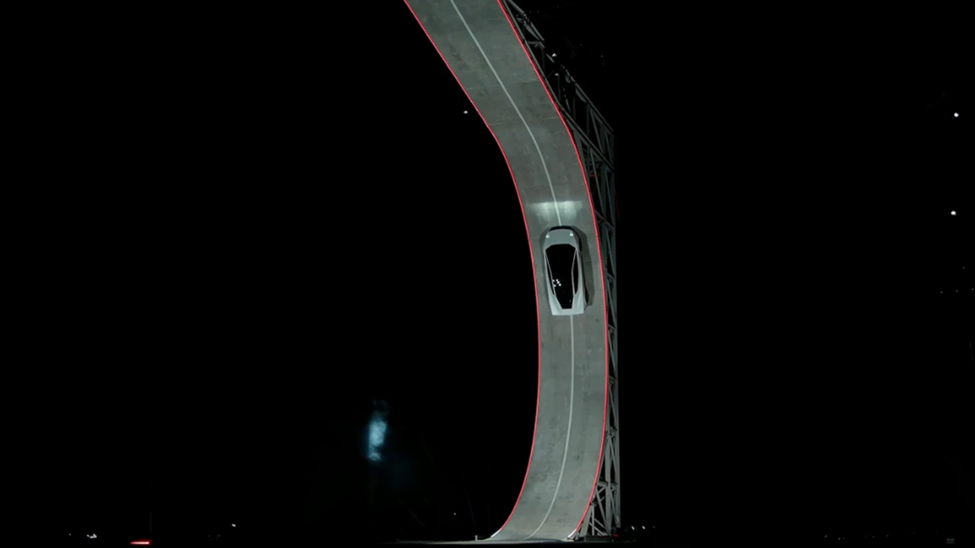 图灵奖得主杨立昆评Roadster：空心轻质外壳，里面装大型压缩气罐，“当个趣味演示还行，完全没有实用价值”，马斯克回怼：我朝你放屁