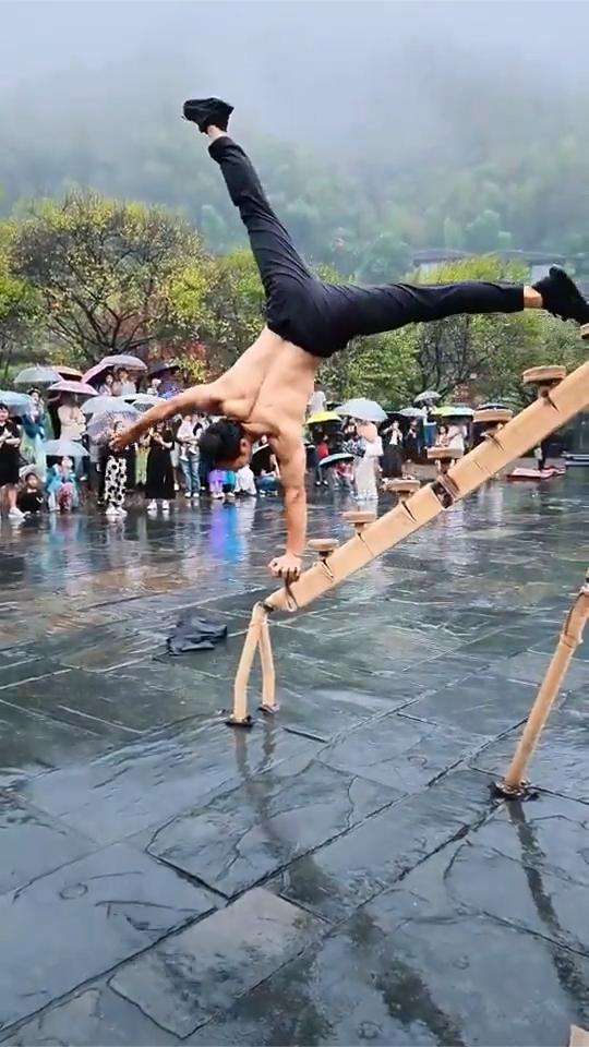 高手在民间，核心力量相当强悍