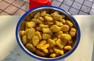 (各种美食琳琅满目)