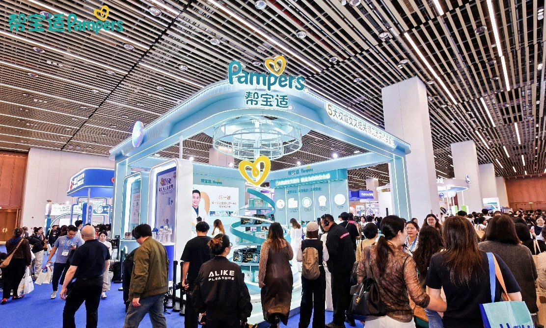 帮宝适第三十一届儿科大会展台