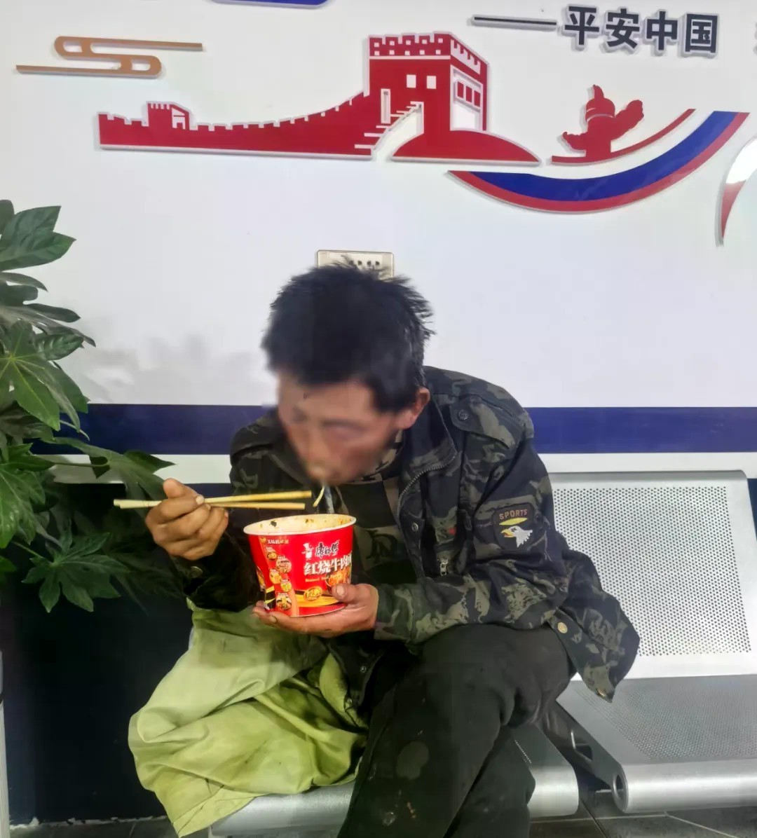 123b2b64cd867f1de4d20437405a72ac_副本.jpg