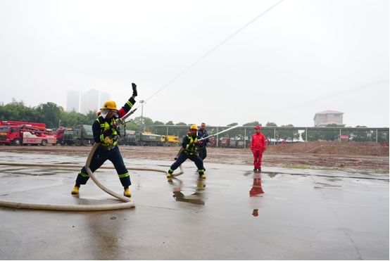 以赛促训砺精兵 实战比武筑防线——武汉市基层应急救援队伍技能大比武举行