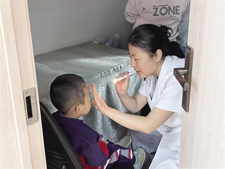 为儿童检查视力
