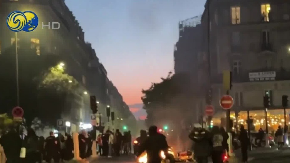 法国民众谈骚乱，高中生：不认同打砸抢