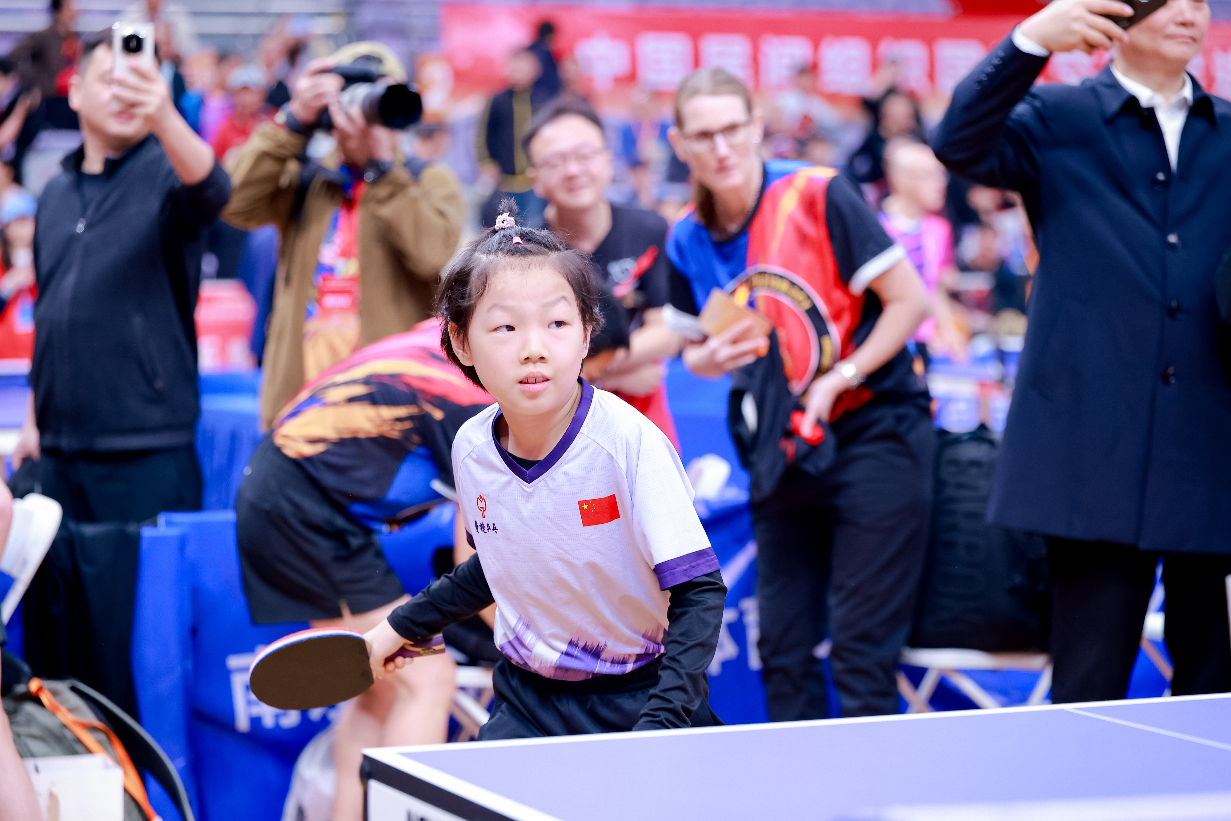 友谊心连心 为爱益起乒!第七届“爱德杯”国际乒乓球公益赛在南京举行