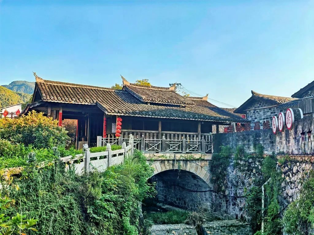 中复村红军桥。（图源：新华网）