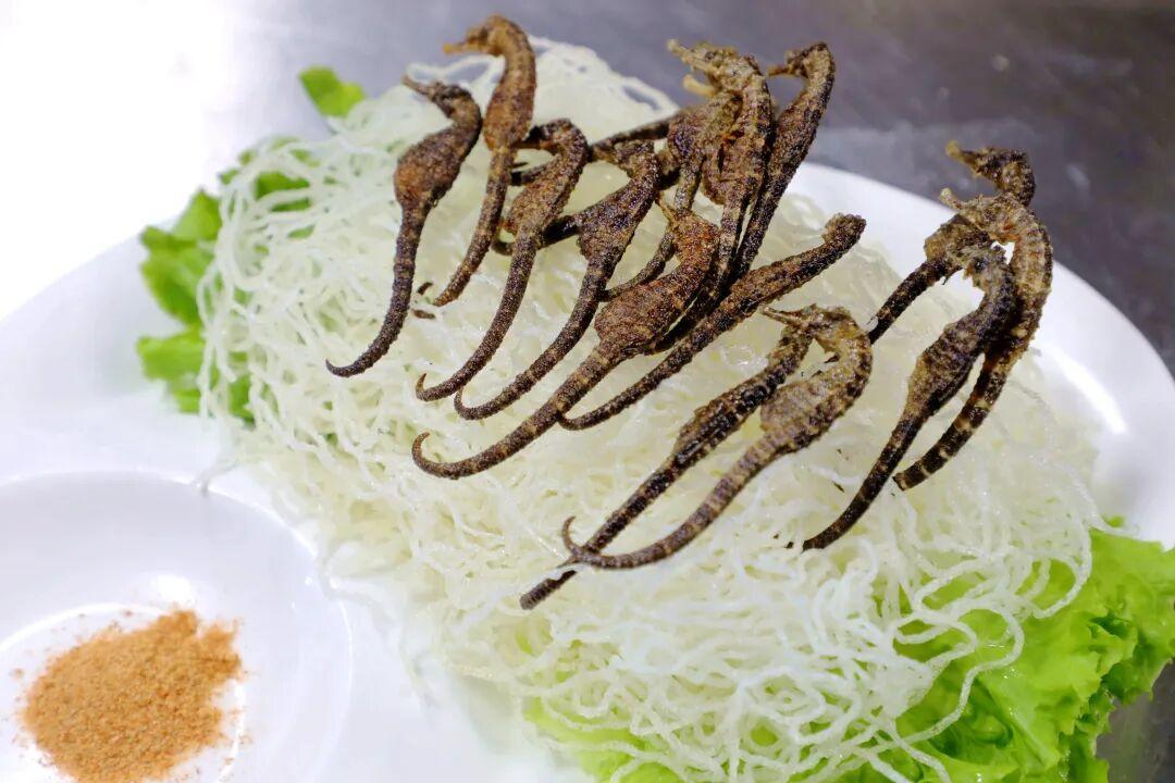 鲜炸海马© | 图 文登文旅