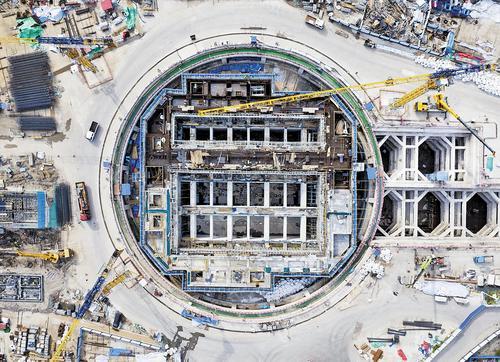 黄骅港煤炭港区五期项目翻车机房地下主体土建施工近日完成,全面转入设备安装阶段。