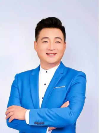 以光为韵,以声铸魂|《照亮向往》礼赞长征胜利九十周年