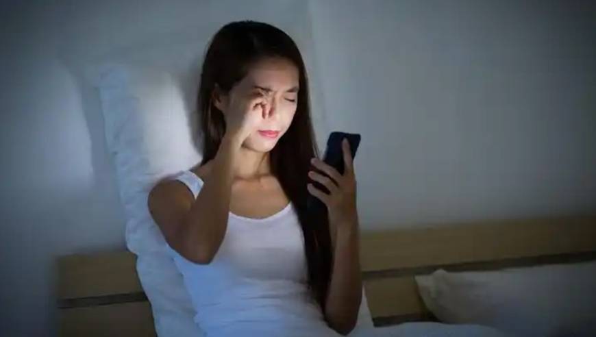 5个“伤眼习惯”正在毁掉你的眼睛，很多人根本没当回事