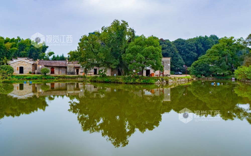 红色后龚景区一角。