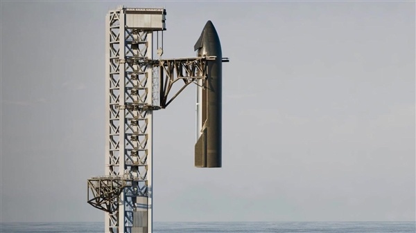 马斯克又放狠话!SpaceX下月要干一件航天史上没人干过的事
