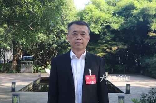 吉安市政协委员饶吉斌