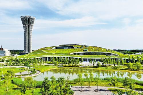 近日拍摄的雄安光大生态产业园。该产业园集成了生活垃圾、厨余垃圾、粪便、市政污泥、医疗废物5大类固废处理设施,自2023年6月投产运营以来,累计处置各类垃圾160多万吨,固废资源化利用率在90%以上。郑国华摄