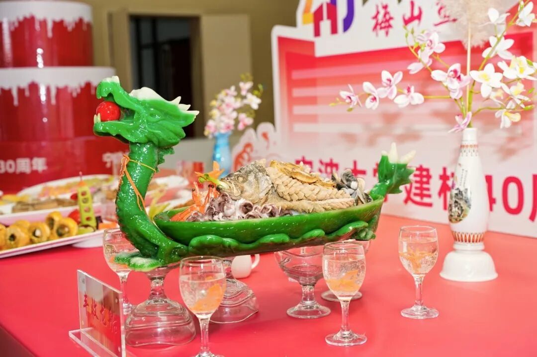 北仑这所学校，全校师生免费吃鱼！