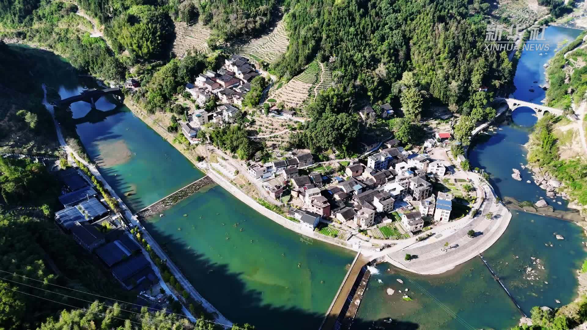 瞰中国丨福建寿宁：青山溪畔 花开如画