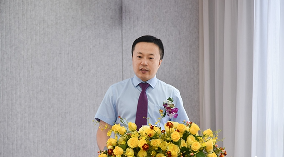 杨中仑