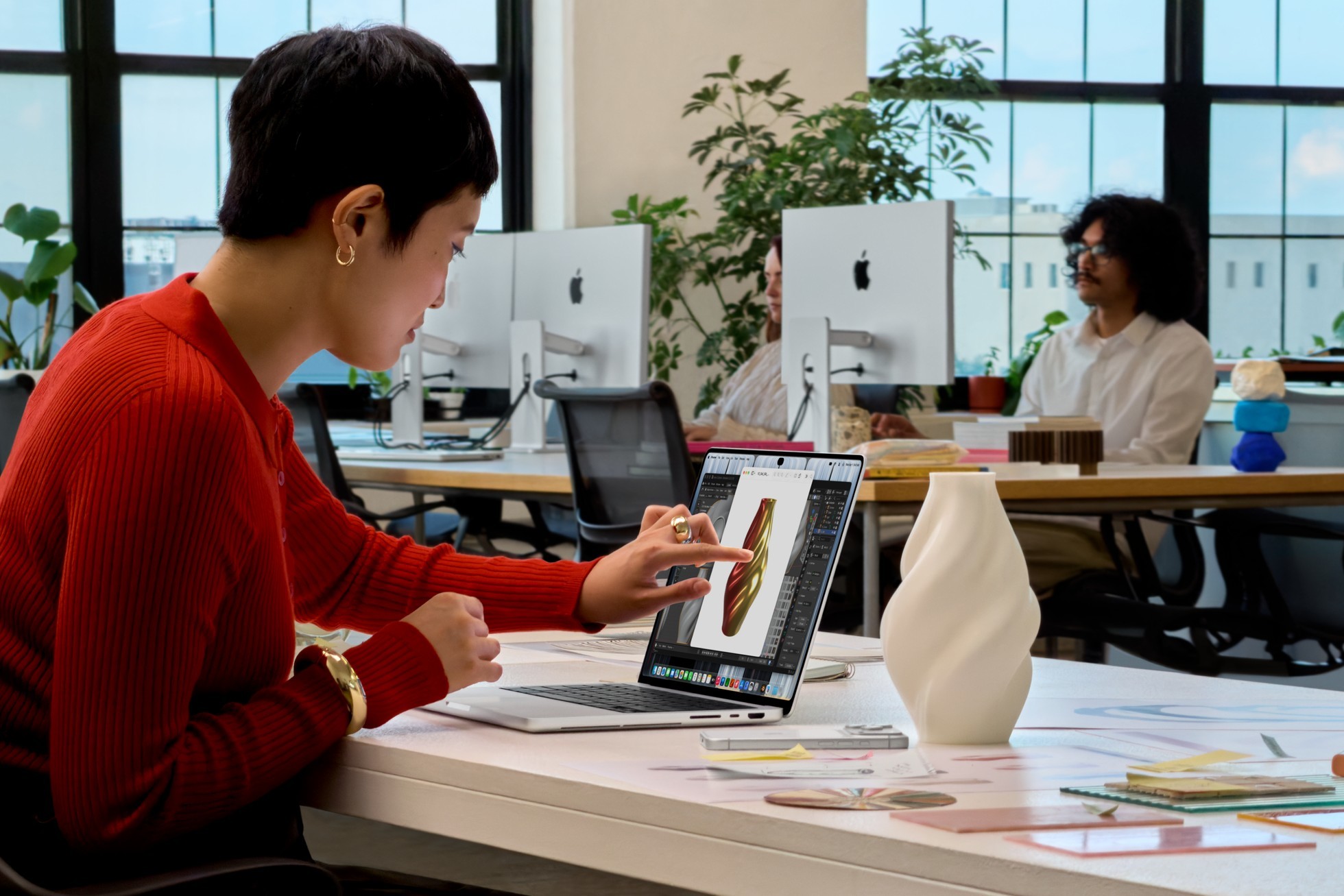 苹果发布触屏MacBook Pro,灵动岛首次登陆Mac,22999元起