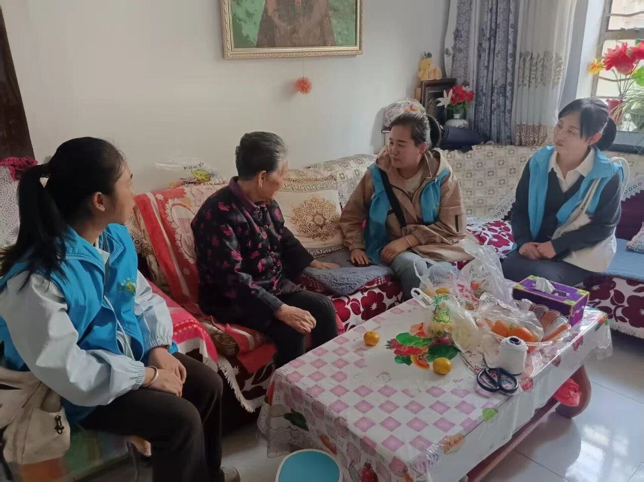 开着门等，不如敲着门问 （入户走访） (1).jpg