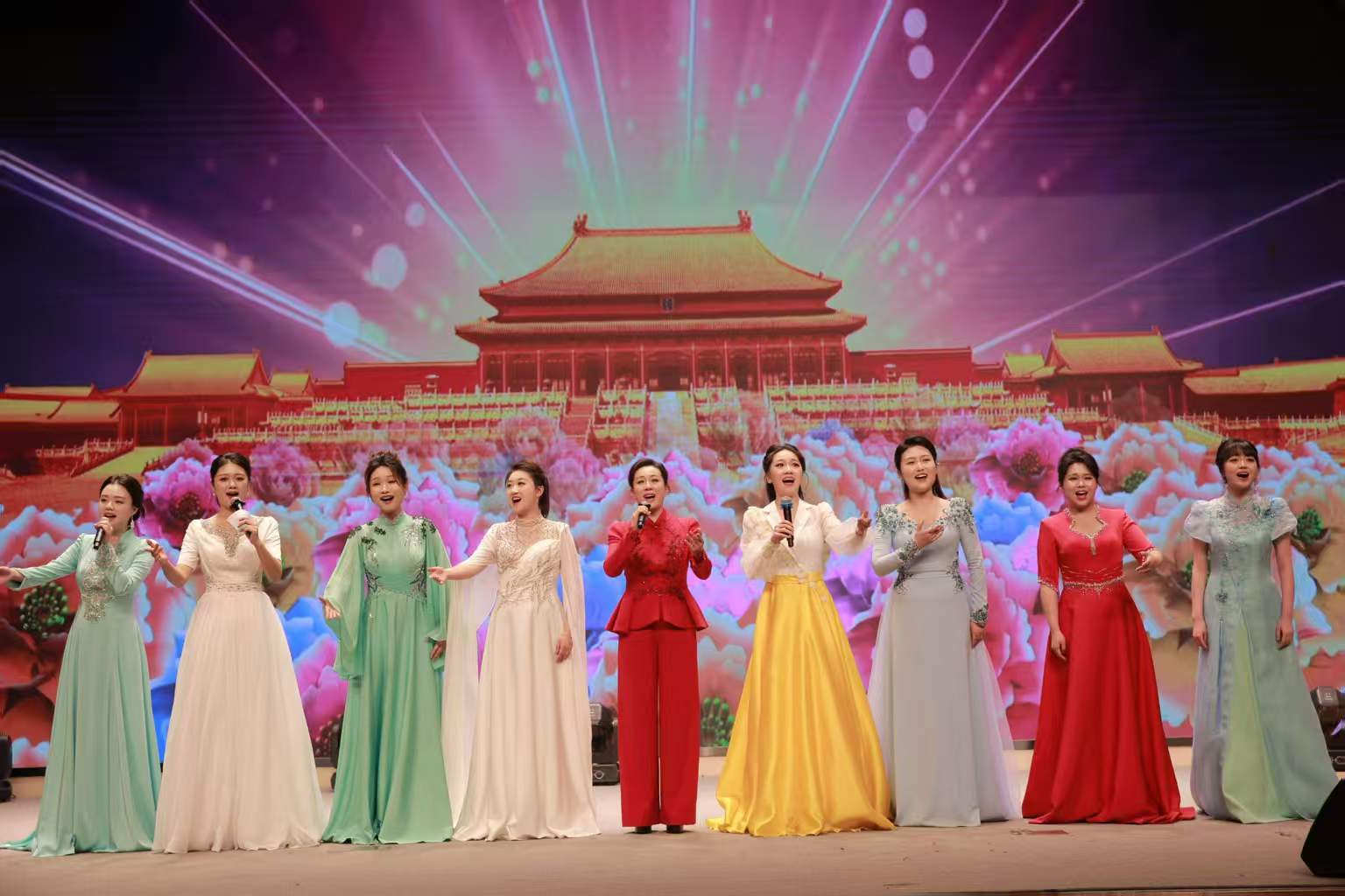 京弦雅集・桃李长歌——曲丹师生民族声乐音乐会唱响天坛南门剧场