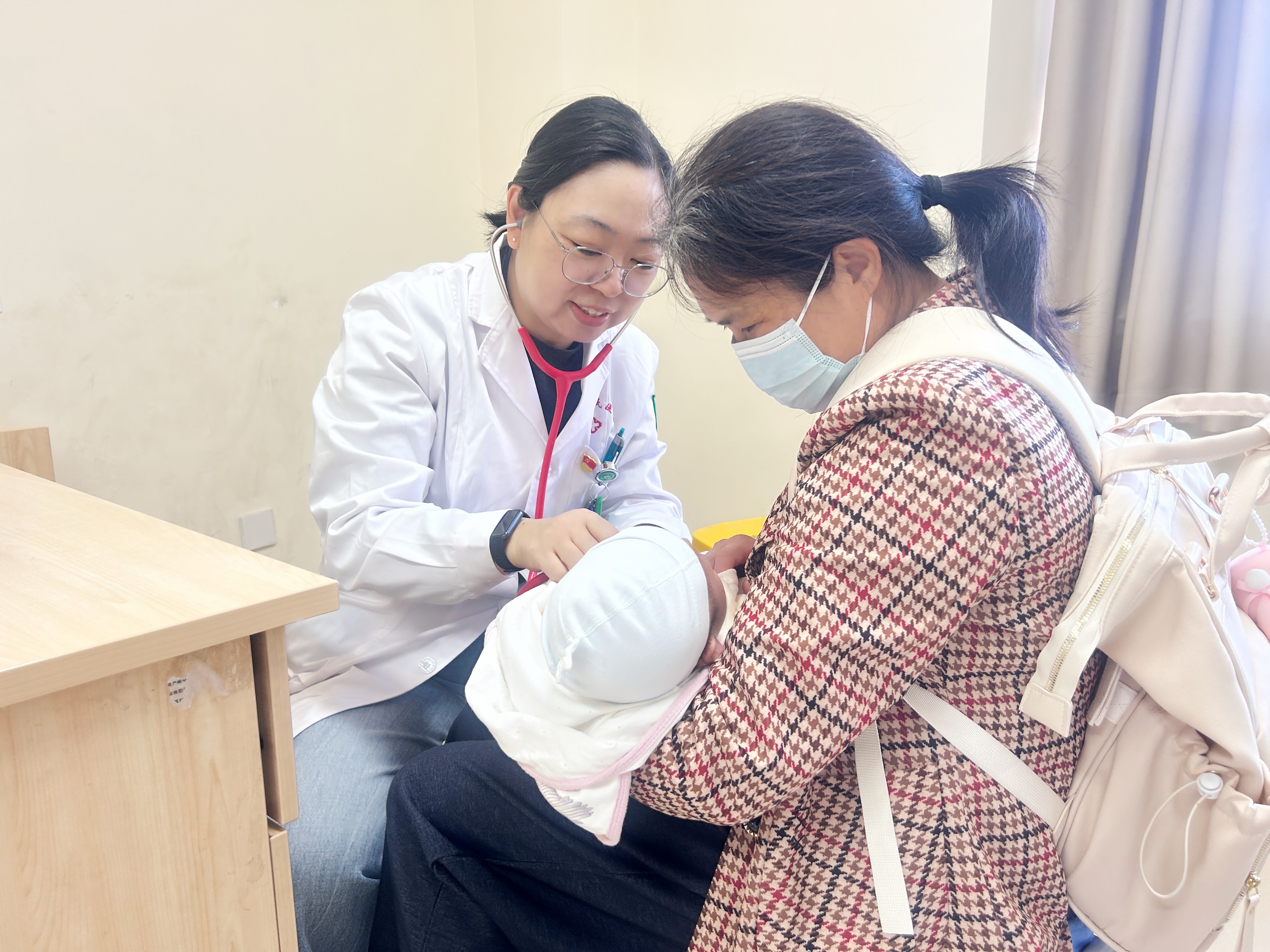 800克到2050克:一个“巴掌宝宝”的百日突围——克州人民医院成功救治一例超低出生体重超早产儿