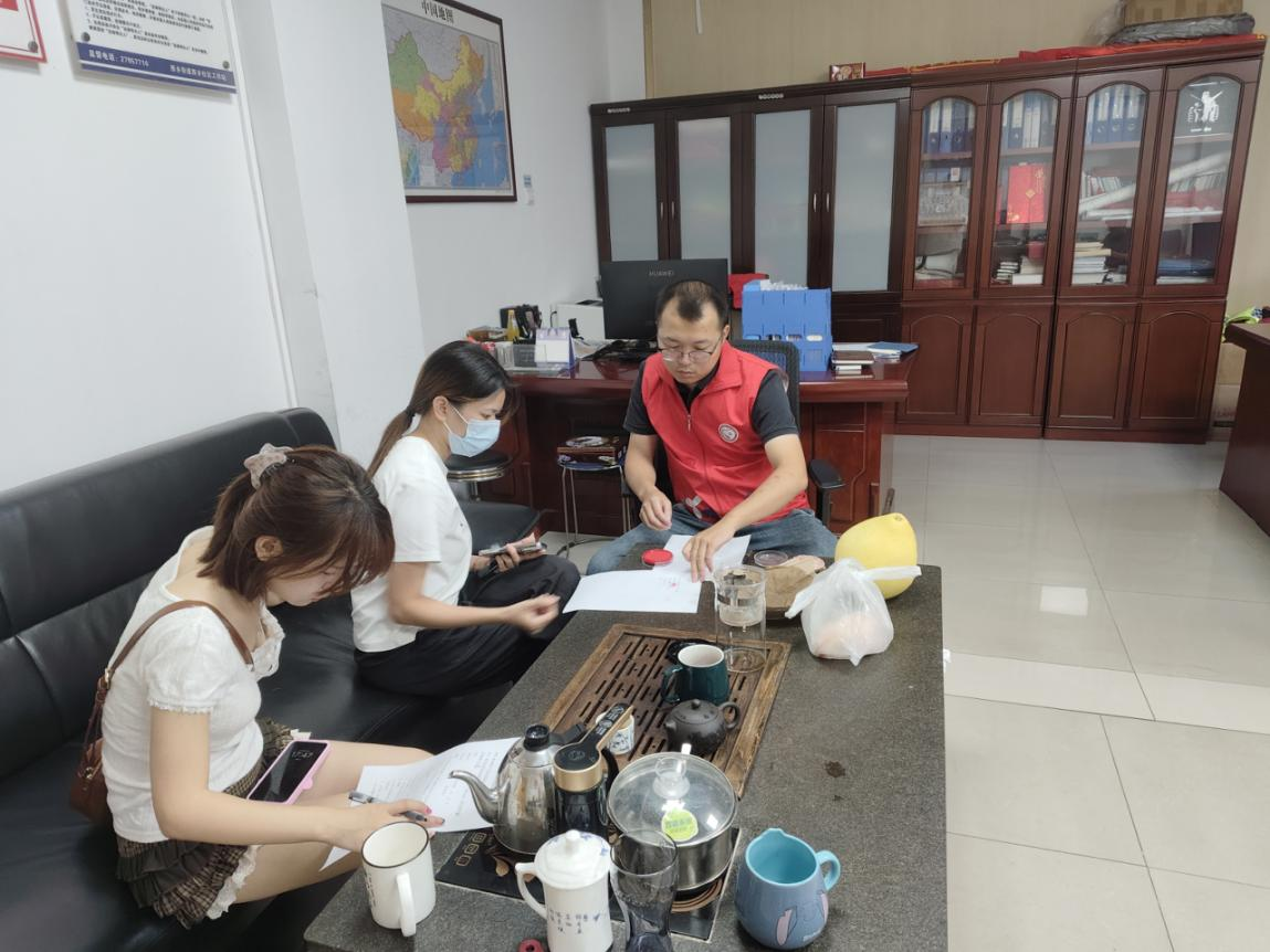 西乡社区调解化解欠薪纠纷 暖心守护劳动者权益