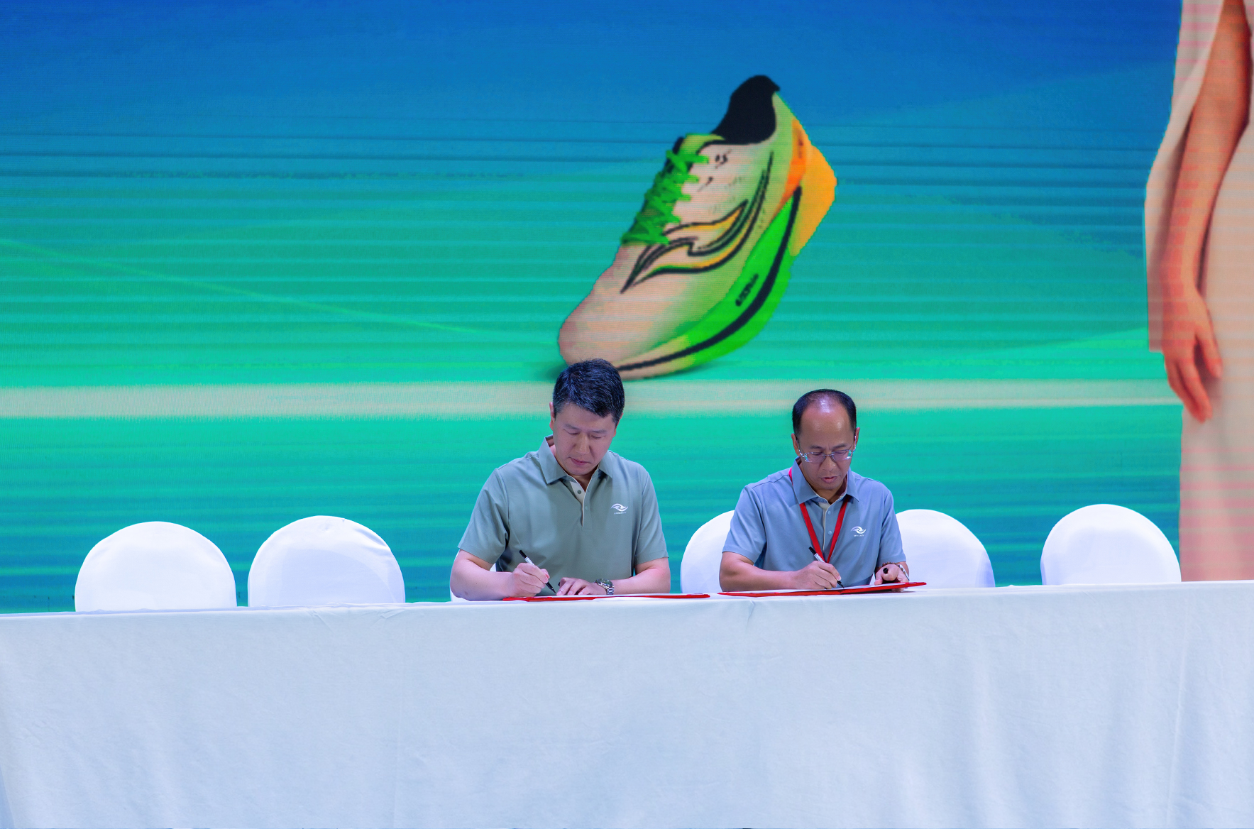 1 (3).png