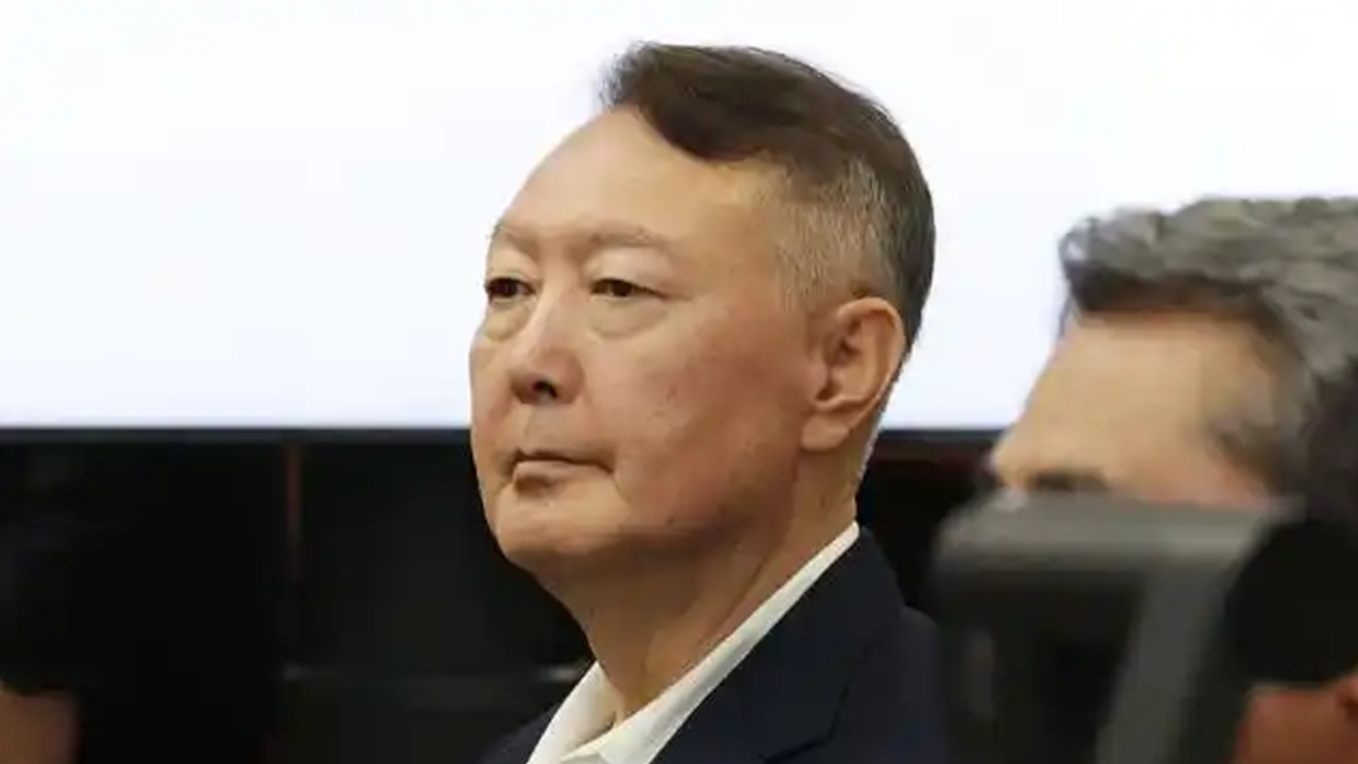 再次被请求判处死刑，尹锡悦庭审上“卖惨”：总统太难做，干5年怕是连正常寿命都活不到