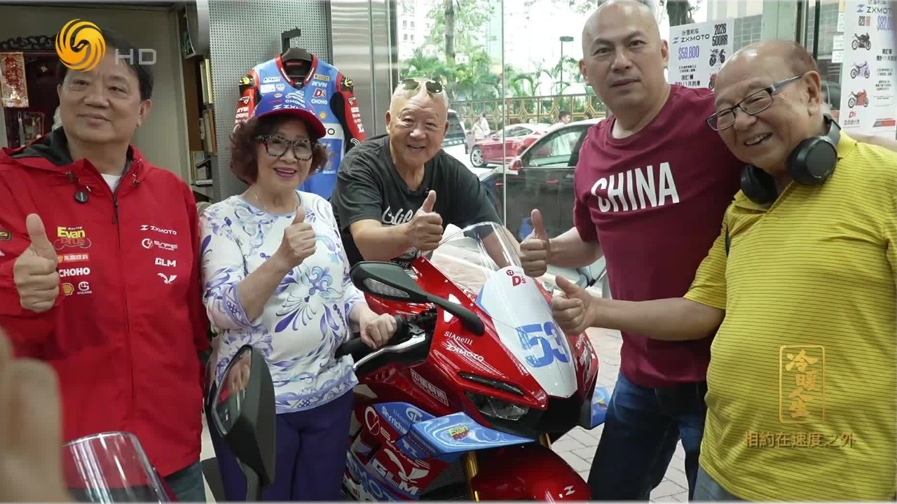 张雪机车凭冠军实力圈粉香港车友