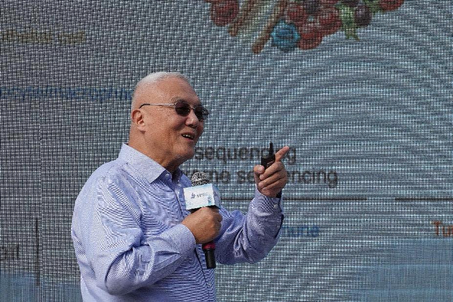 中国科学院院士、分子微生物学家赵国屏演讲