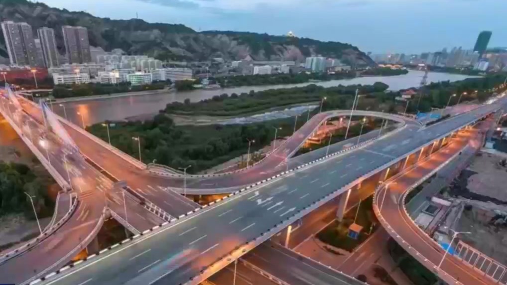 三根支柱　托稳5%的底盘