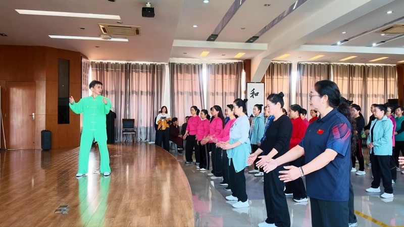 赛有所比、学有所获、游有所乐 全国百城千村健身气功东部赛区选拔赛在池州收官