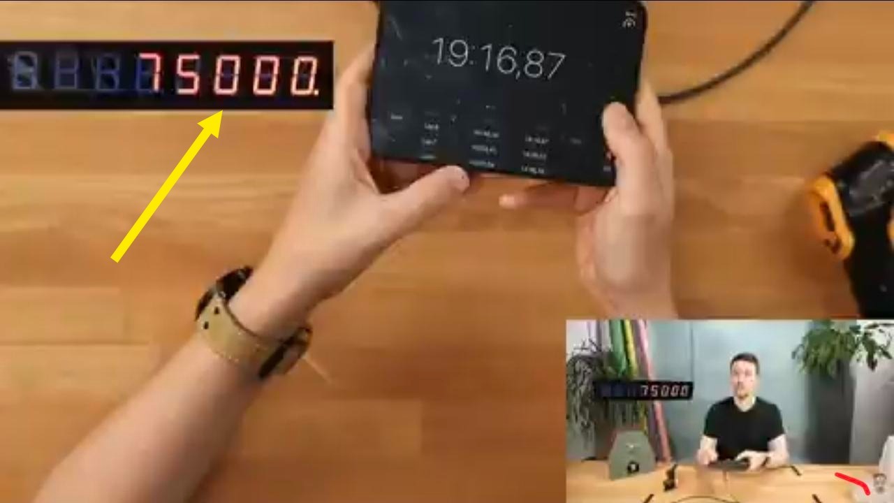 太搞笑了，这是史上最尴尬的iPhone Duo耐久测试