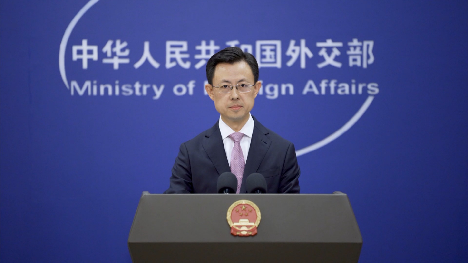 美国宣布以涉疆强迫劳动为由，将三家中国公司列入实体清单，外交部回应