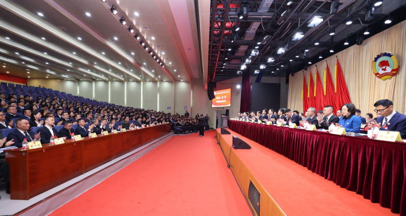 政协开福区第七届委员会第一次会议通报提案工作情况。 长沙晚报通讯员 刘润泽 摄