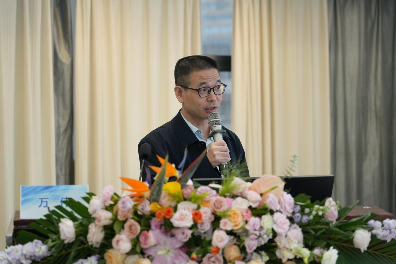 聚焦前沿、实战赋能、精准破局！武汉亚洲心脏病医院复杂冠心病介入治疗新进展研讨班圆满落幕
