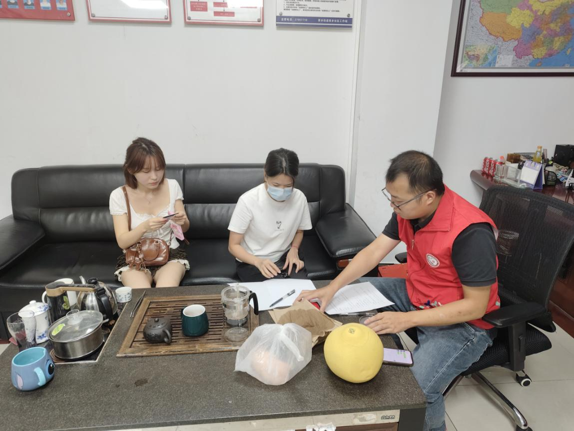西乡社区调解化解欠薪纠纷 暖心守护劳动者权益