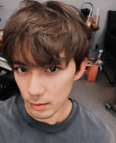 吴磊回应提名金鸡奖最佳男主：表演是没有止境的