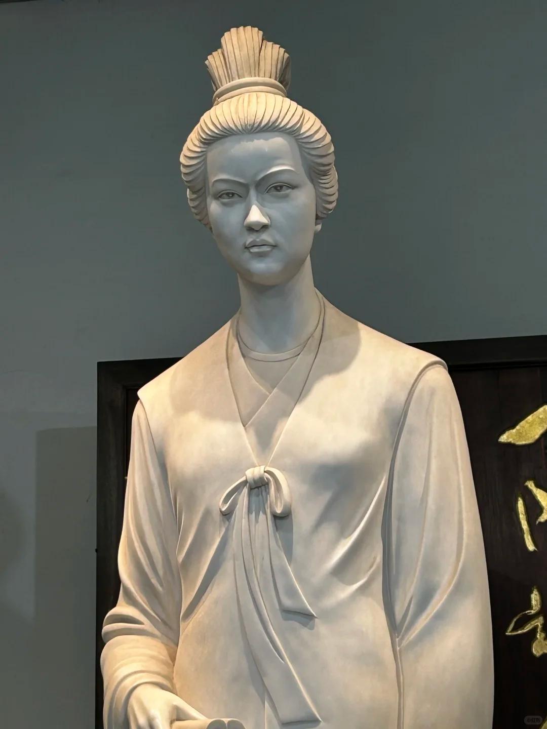 图丨小红书 自然卷👧