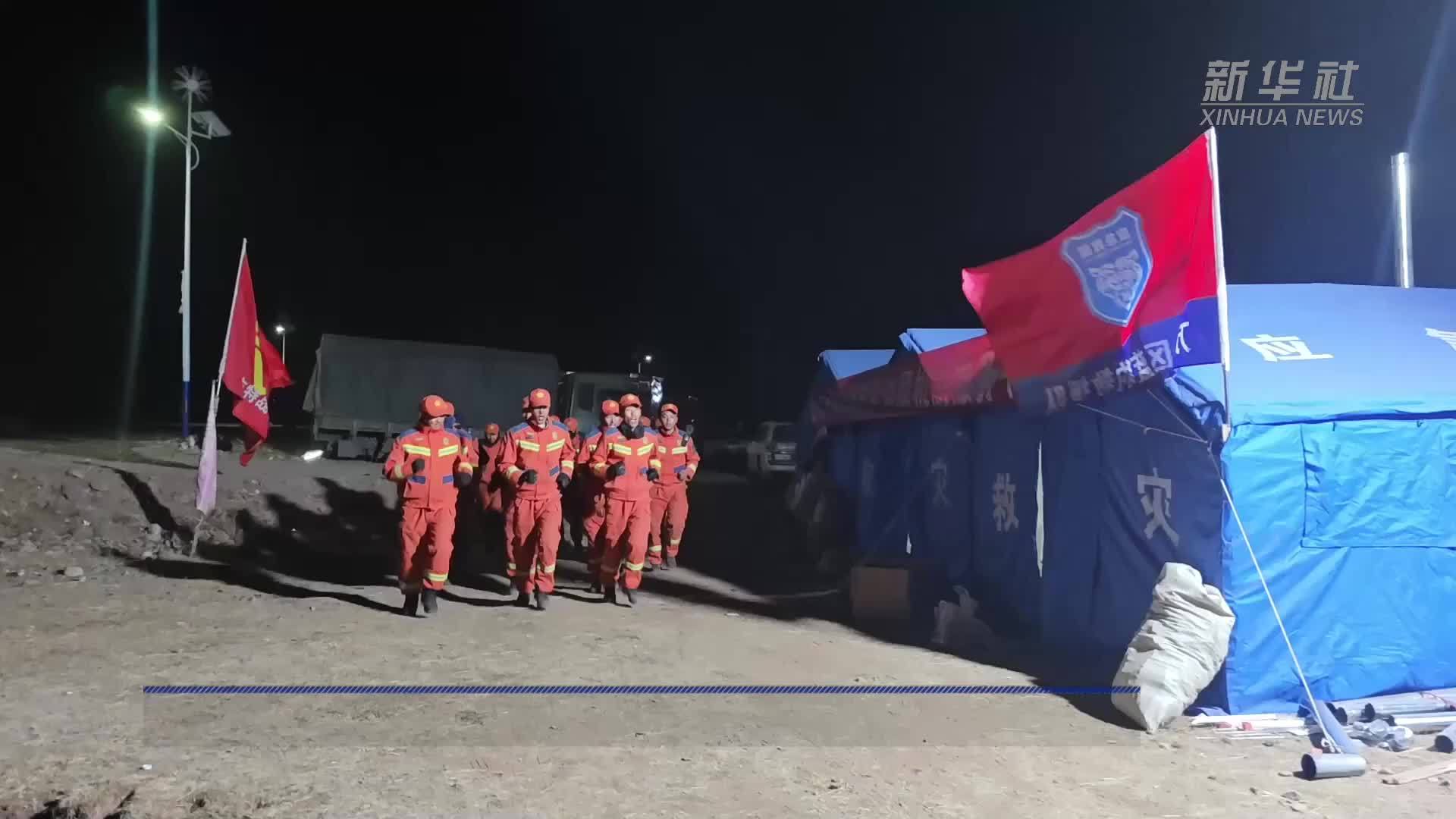 西藏巴青：消防力量多措并举助力震区群众日常生活