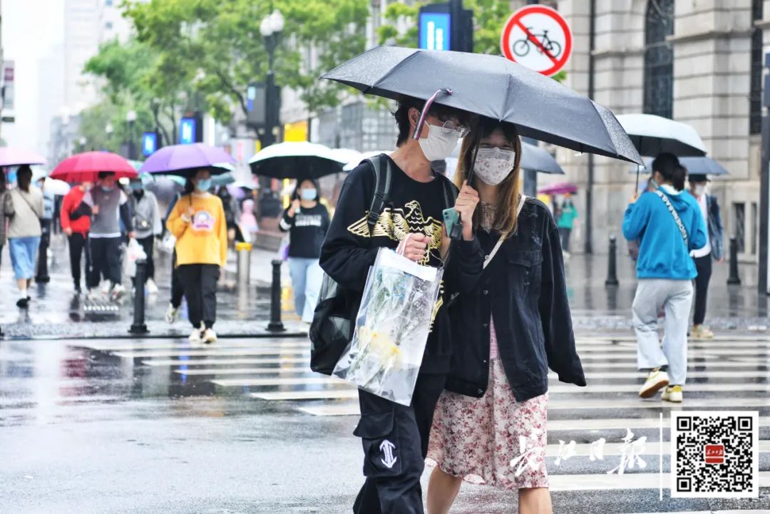 今天暴雨雷電6級大風武漢接下來