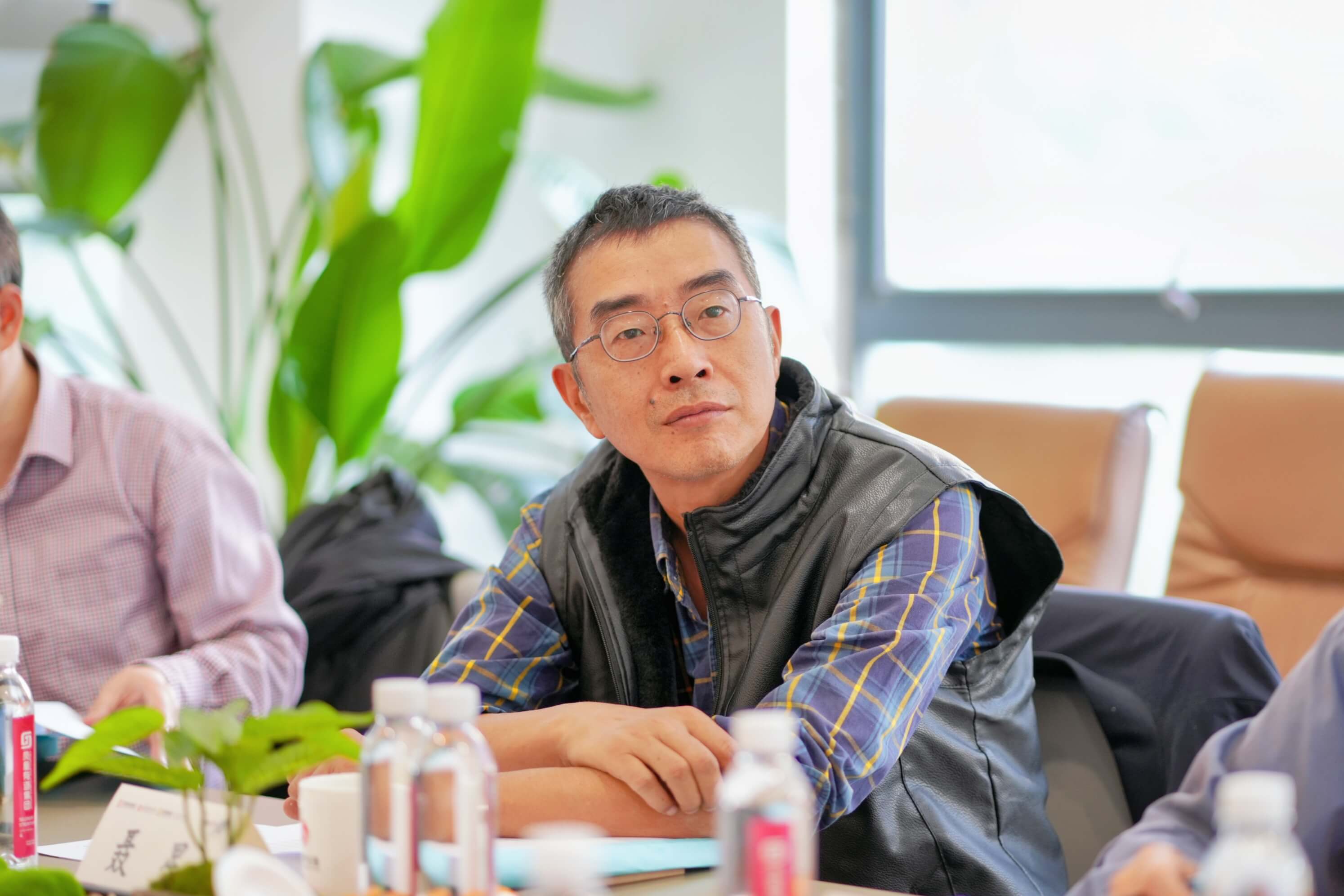 “江南江北我的家”主题文艺作品征集大赛评审现场